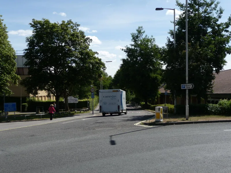 West Street, Andover, looking towards the leisure centre