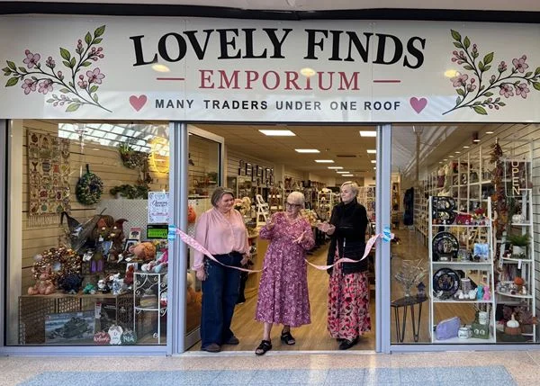 Founder Louise Tucker with Andover St Mary's councillors Iris Andersen and Debbie Cattell at the opening of Lovely Finds Emporium in the Chantry Centre.